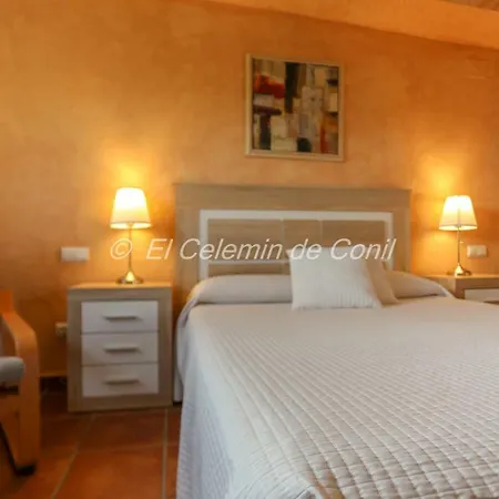 Couette-café El Celemin De Conil 3*