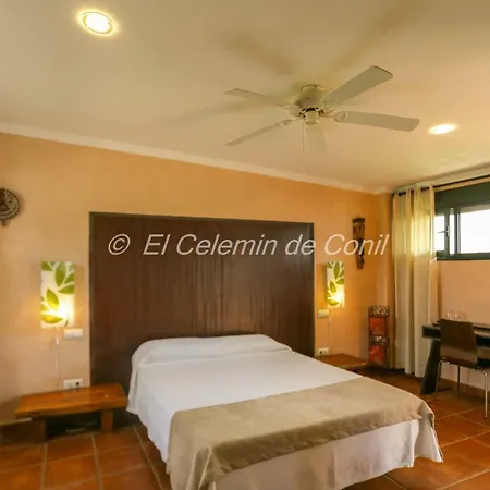 El Celemin De Conil Couette-café 3*